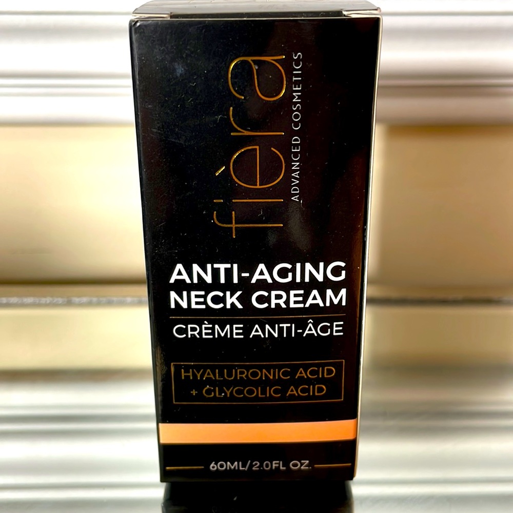 ANTI-AGING NECK CREAM